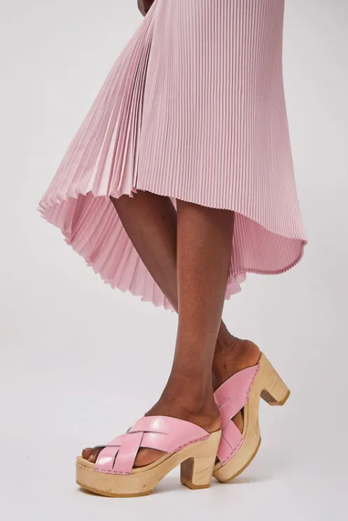 No.6 Store Sale Clogs | Collections | Basket Clog on Platform in Pink Patent