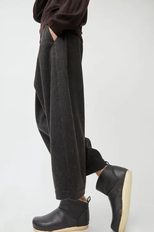 No.6 Store Holiday Gift Guide | Collections | Low Shearling Clog Boot on Flat Bendable Base in Java