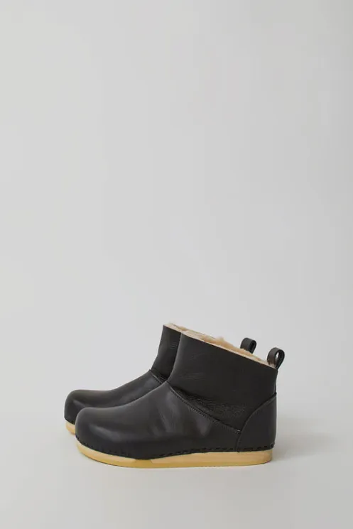 No.6 Store Holiday Gift Guide | Collections | Low Shearling Clog Boot on Flat Bendable Base in Java