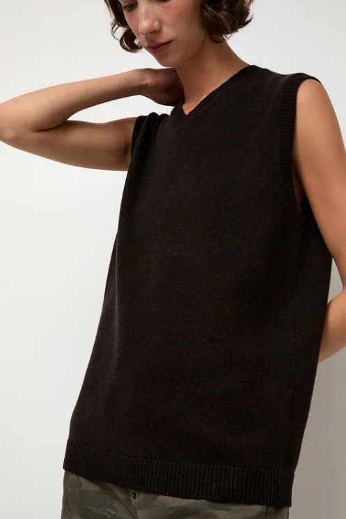 No.6 Store Sweaters | Clothing | Milano Vest in Ebony