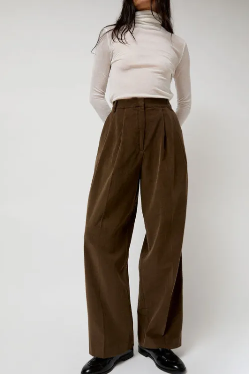 No.6 Store Collections | Clothing | Thin Corduroy Wide Leg Pants in Light Brown